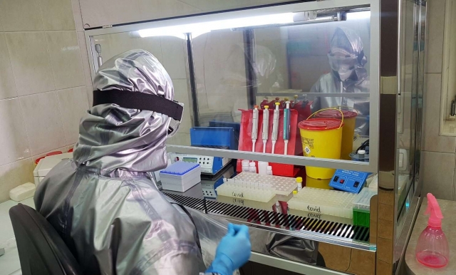 Biosafety box was transferred to the Transcarpathian laboratory testing for coronavirus