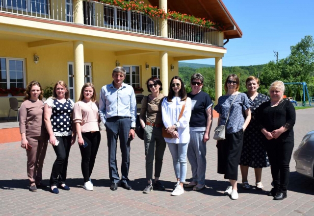 Colleagues from the Vilshansky Orphanage visited socially responsible enterprises of Uzhhorod district