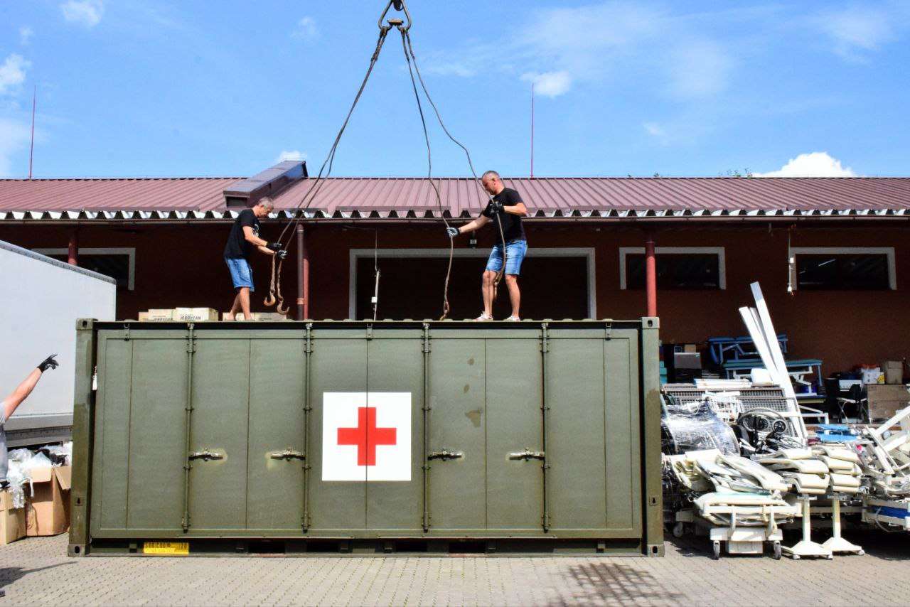 Field hospital went to help the Defenders of Ukraine