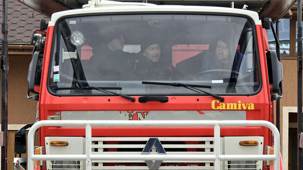 Ще один спеціальний транспортний засіб вирушив боротися з пожежами на прифронтових територіях